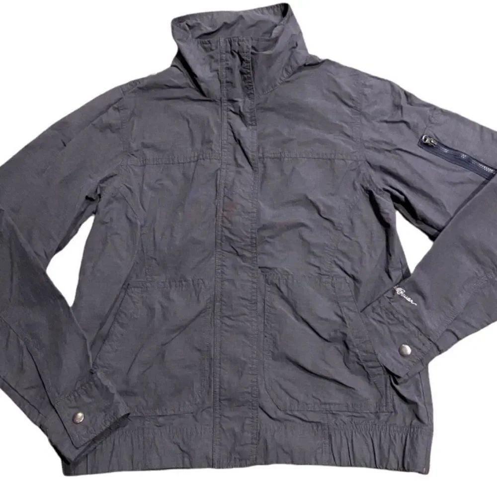Eddie Bauer Lightweight Jacket Zipper Front
Pockets Size XS